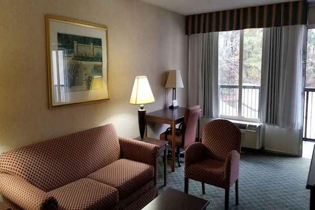 Clarion Inn & Suites フローレンス エクステリア 写真