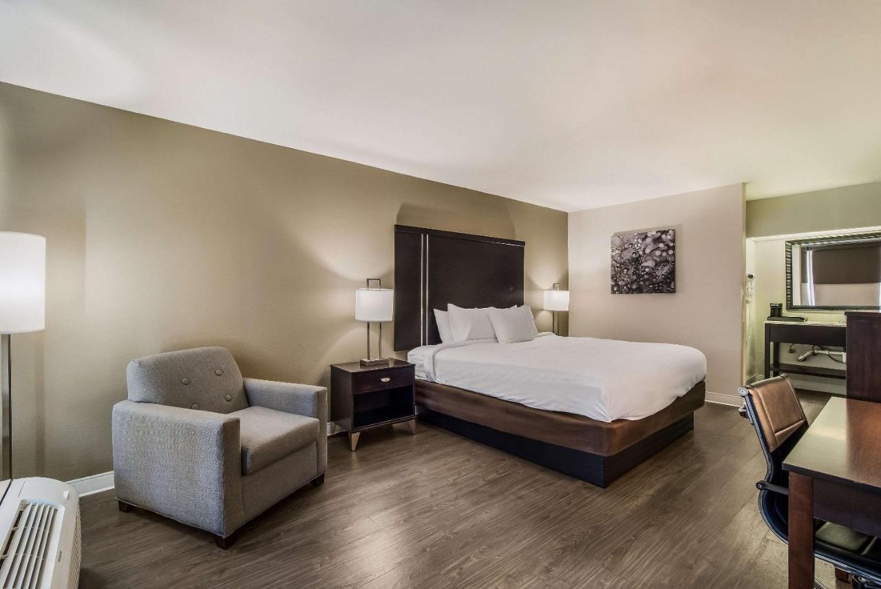 Clarion Inn & Suites フローレンス エクステリア 写真