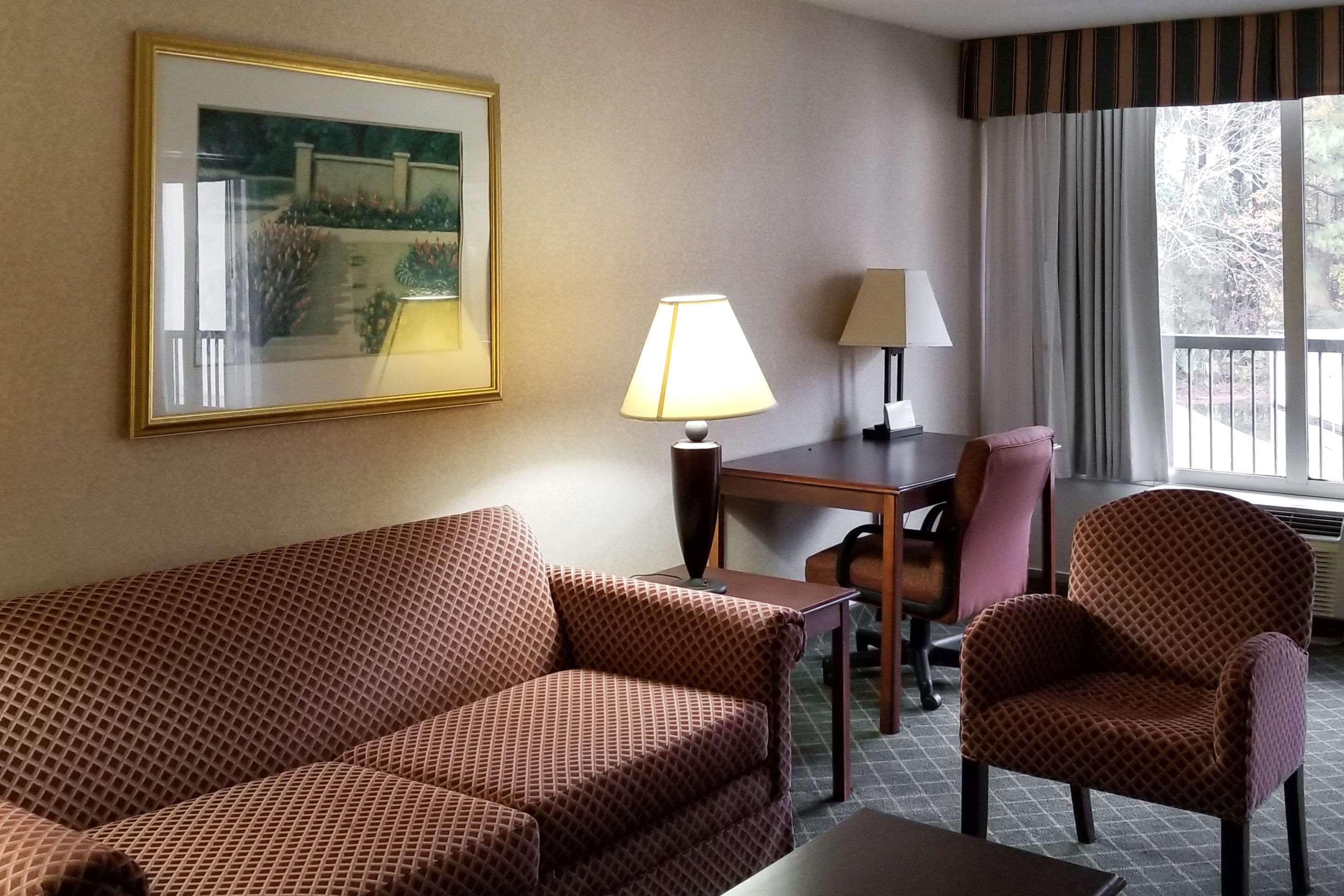Clarion Inn & Suites フローレンス エクステリア 写真