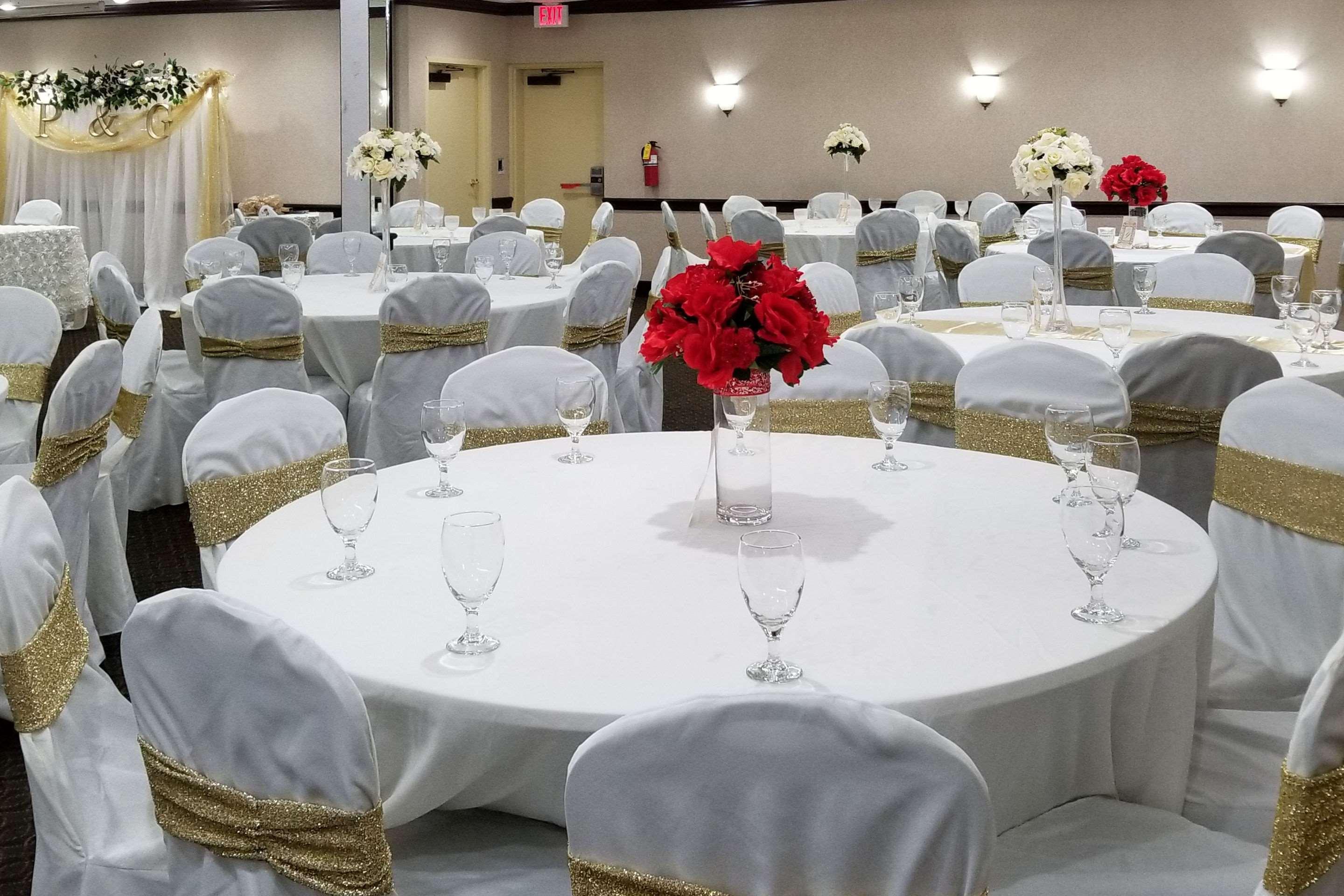 Clarion Inn & Suites フローレンス エクステリア 写真